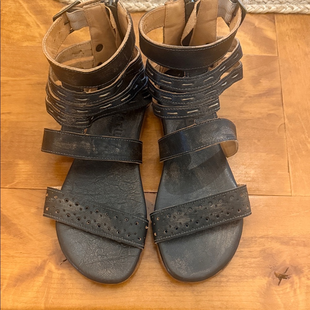 Bed Stu Black Strappy Ankle Gladiator Sandals